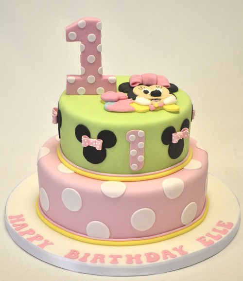 first-birthday-cake-by-Cakeology