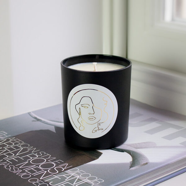 Gloria-aromatherapy-candle-iconic-women-designs