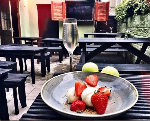 strawberries-and-cream-celebrating-wimbledon-glasgow-and-edinburgh
