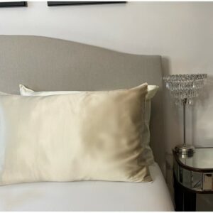 Mulberry silk pillow case champagne