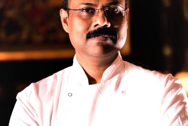 Executive-Chef-Satyanrata-Jena-at-Chakra-Riverside