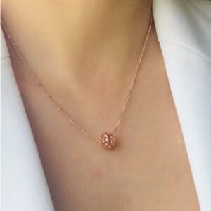 Aromatherapy-LUXE-Mini-Diffuser-Necklace-Rose-Gold-Plated