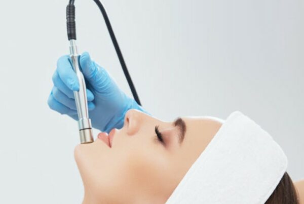 microneedling-naked-health-beauty-experts