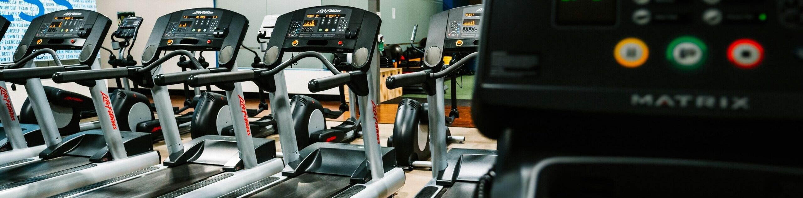 Beyond the Treadmill: Unique Amenities to Look for in Indianapolis Gyms