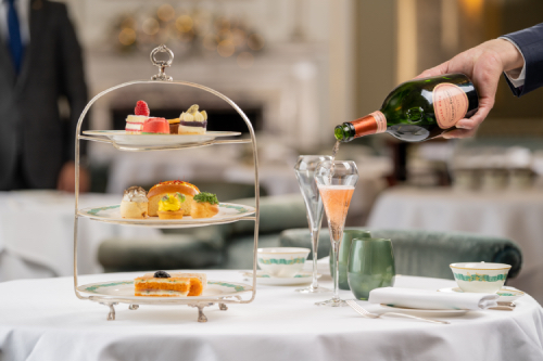 Cliveden-House-darling-magazine-uk-christmas-festive-destination-Platinum-Jubilee-Afternoon-Tea-Cliveden-House-1