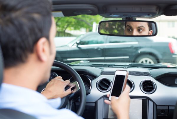 How to Prove Liability in a Car Accident Caused by Distracted Driving-darling-magazine-uk