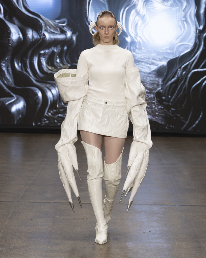 Angus Tsui (label: ANGUS TSUI) – “GIGER”  -darling-magazine-uk-london-fashion-week