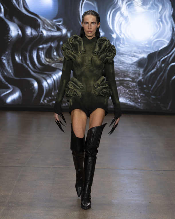 Angus Tsui (label: ANGUS TSUI) – “GIGER”  -darling-magazine-uk-london-fashion-week